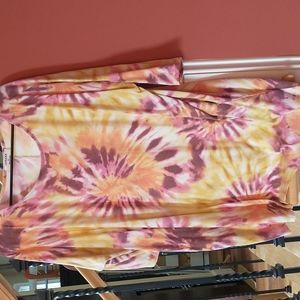 Gently Used Zenana Tie-Dye Dolman Tunic, L